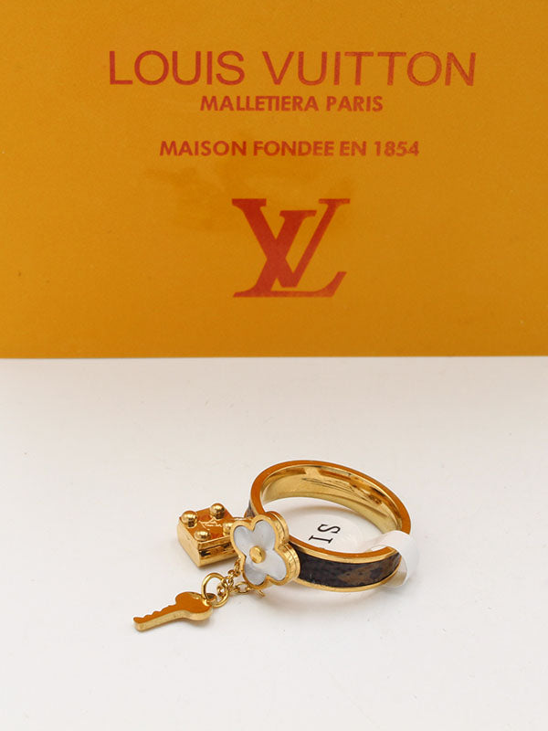 خاتم لويس فيتون براون كي اديشن خواتم louis vuitton