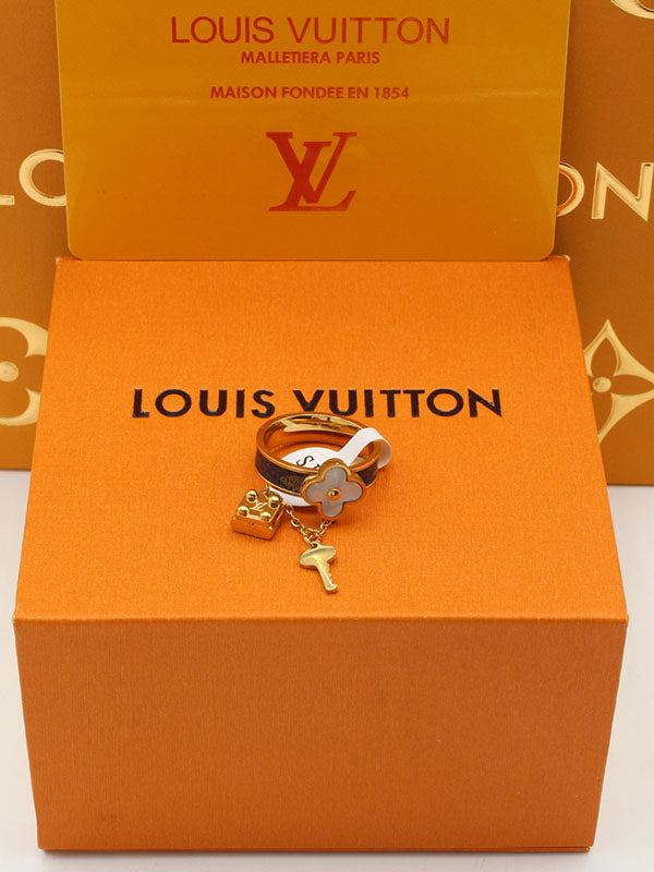خاتم لويس فيتون براون كي اديشن خواتم louis vuitton ذهبي 6