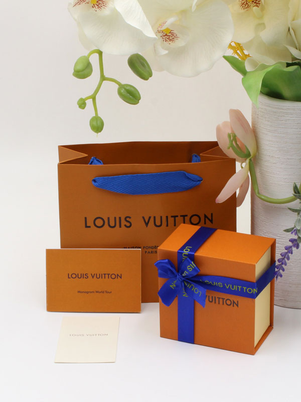 ملحقات لويس فيتون للاطقم سكوير بلاك لوقو هدايا louis vuitton