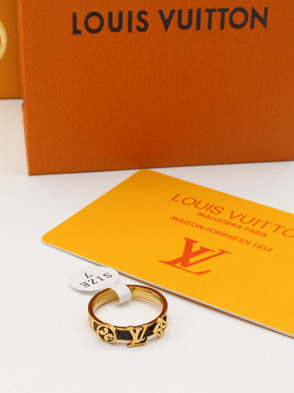 خاتم لويس فيتون براون ثري لوقو خواتم louis vuitton ذهبي 6
