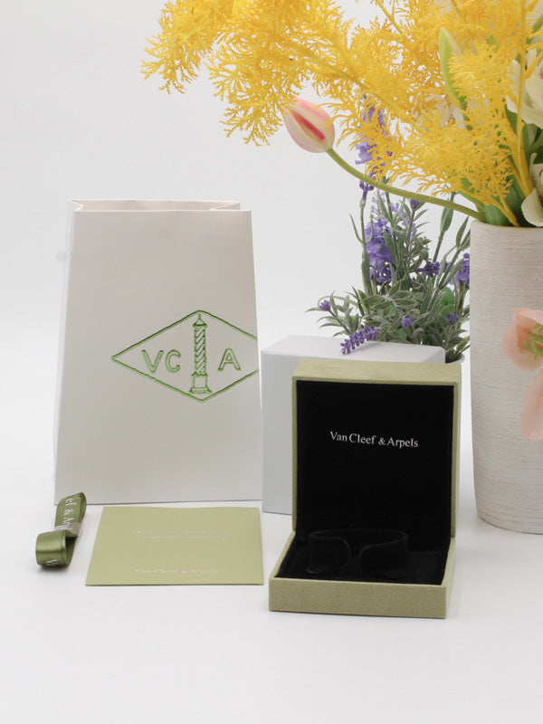 ملحقات فان كليف للاساور سكوير هدايا van cleef
