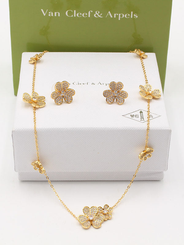 طقم فان كليف تشوكر وردات زركون اطقم van cleef