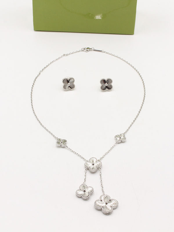 طقم فان كليف الجديد ناعم اطقم van cleef فضي