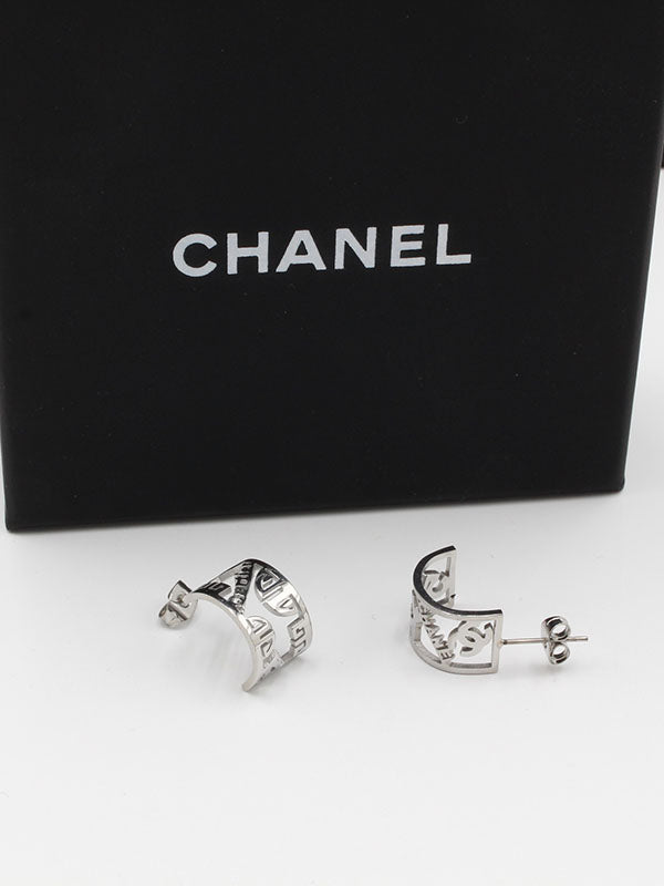 حلق شانيل كيرف حلق chanel فضي