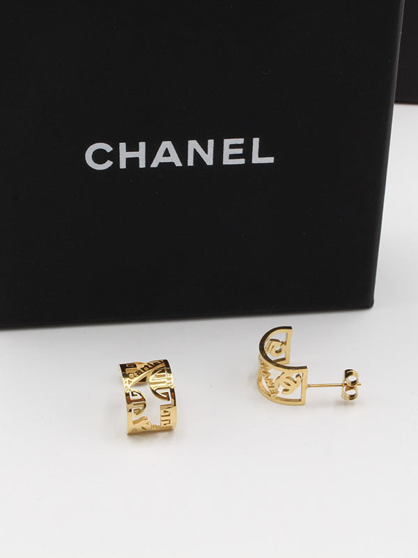 حلق شانيل كيرف حلق chanel ذهبي