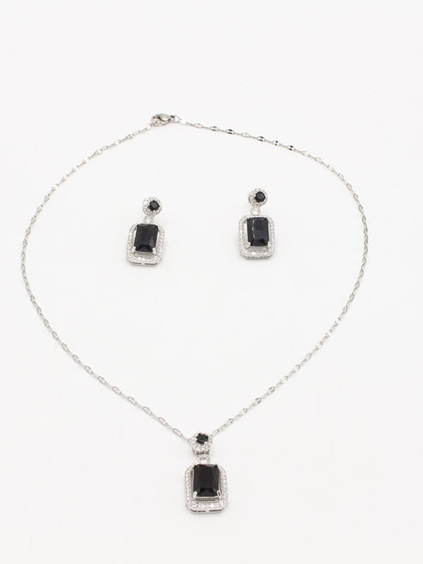 نص طقم زركون مربع اطقم new