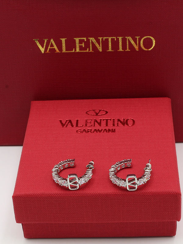 حلق فالنتينو زركون لوقو وسط حلق VALENTINO فضي