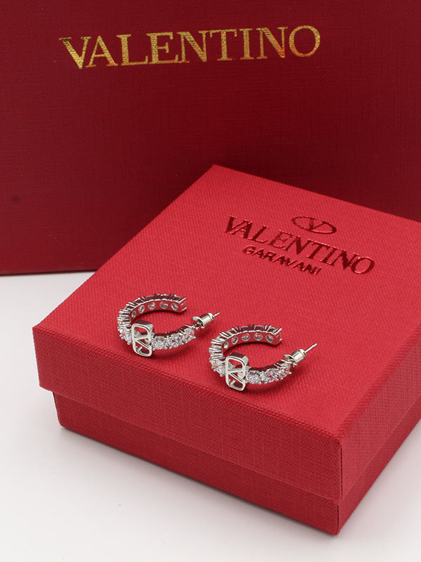 حلق فالنتينو زركون لوقو وسط حلق VALENTINO