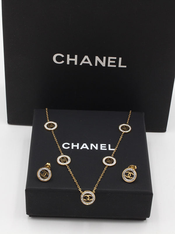 طقم شانيل تشوكر سمبل شاين اطقم chanel