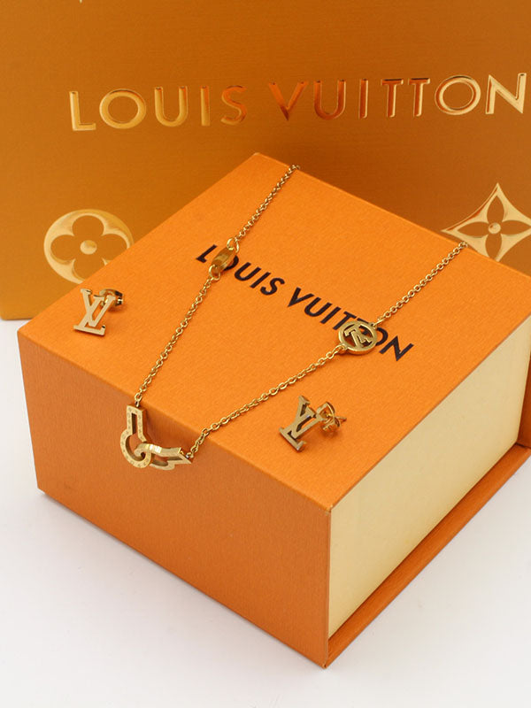 طقم لويس فيتون ميتال الجديد نص طقم اطقم louis vuitton