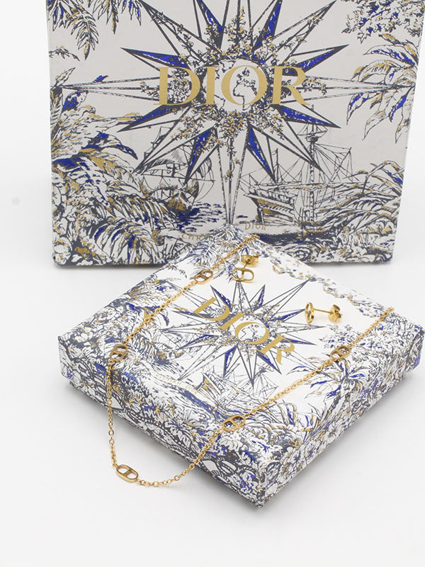 طقم ديور ناعم اطقم dior