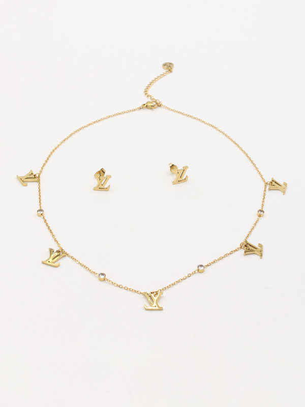 طقم لويس فيتون زركون تشوكر نص طقم اطقم new