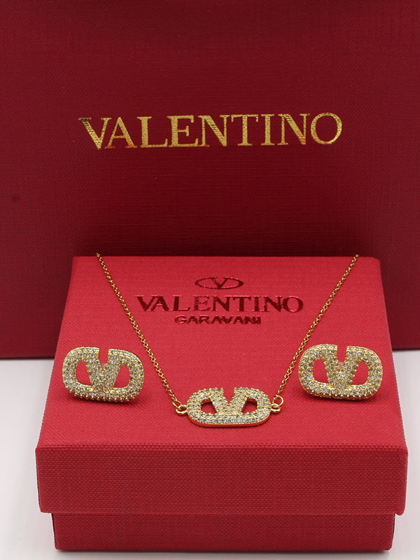 طقم فالنتينو راقي زركون اطقم VALENTINO ذهبي