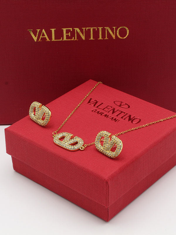 طقم فالنتينو راقي زركون اطقم VALENTINO