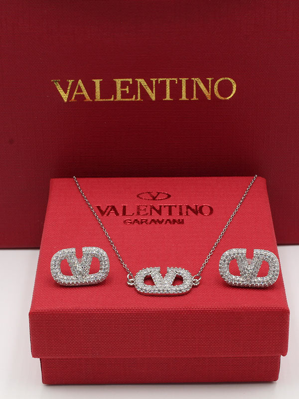 طقم فالنتينو راقي زركون اطقم VALENTINO فضي