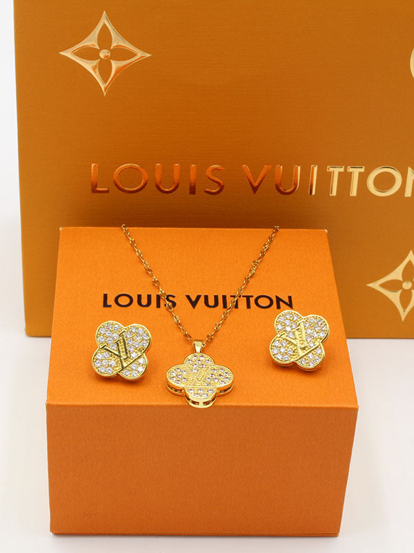 طقم لويس فيتون زركون نص طقم اطقم louis vuitton