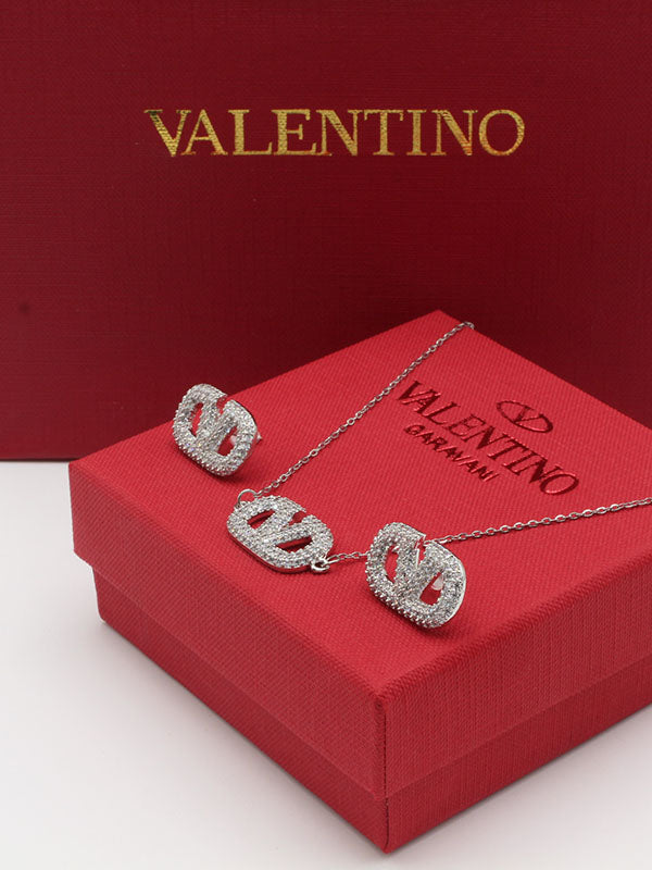 طقم فالنتينو راقي زركون اطقم VALENTINO
