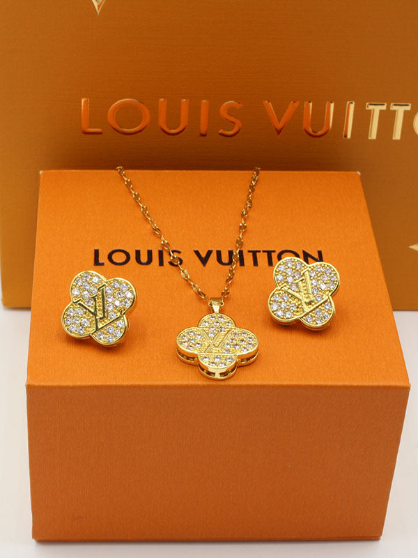 طقم لويس فيتون زركون نص طقم اطقم louis vuitton
