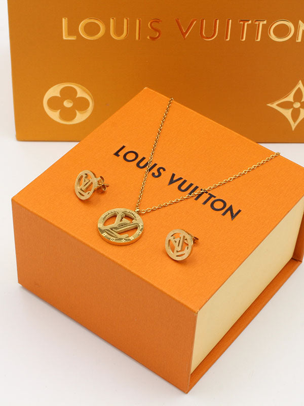 طقم لويس فيتون نص طقم ميتال اطقم louis vuitton