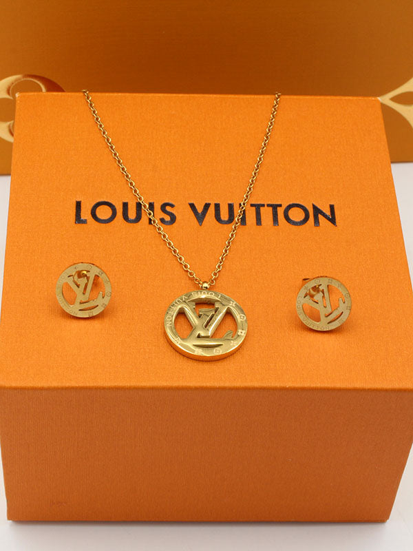 طقم لويس فيتون نص طقم ميتال اطقم louis vuitton