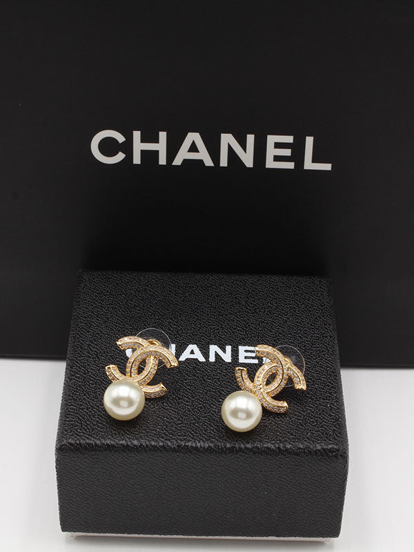 حلق شانيل لولو زركون حلق chanel ذهبي