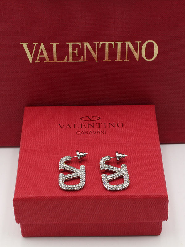 حلق فالنتينو كريستال الجديد حلق VALENTINO