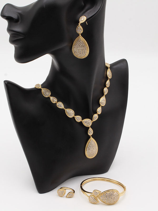 طقم بوشرون 4 قطع زركون اطقم bucheron ذهبي