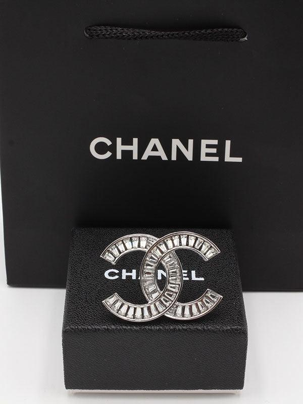 بروشات شانيل كيوبك بروش chanel