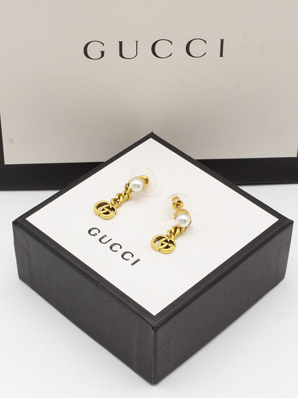 حلق قوتشي لوقو بيرل حلق gucci