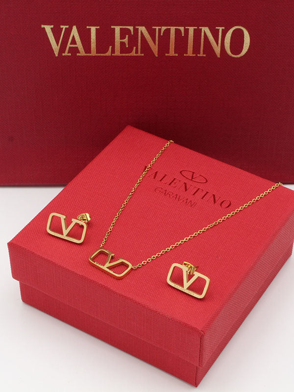 طقم فالنتينو ناعم لوقو ذهبي اطقم VALENTINO