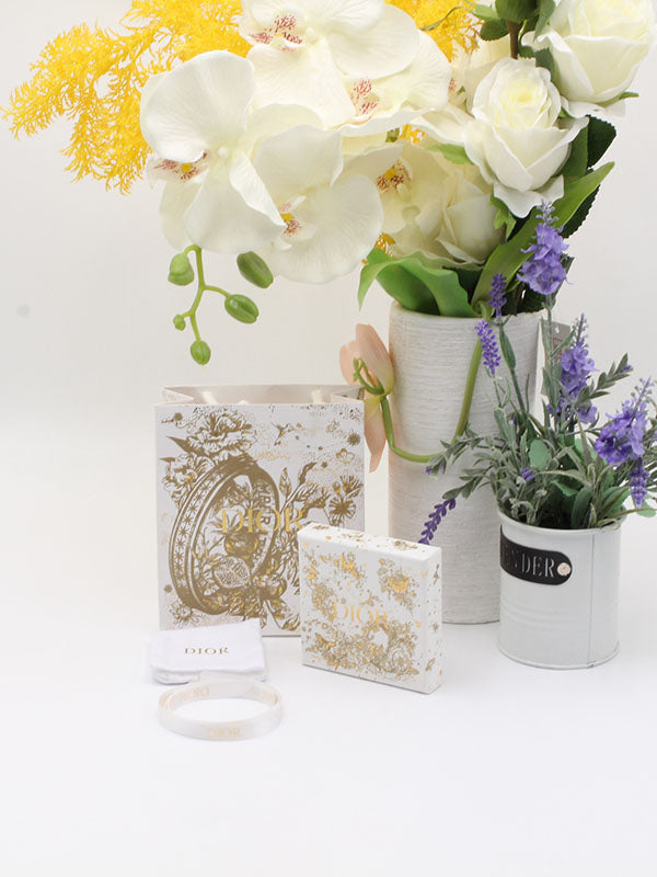 ملحقات ديور الاصلية ذهبي