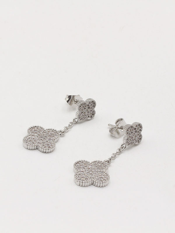 فان كليف حلق وردتين صدف طبيعي