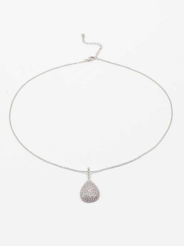 سلسال بوشرون دمعه وسط زركون سلسال bucheron فضي