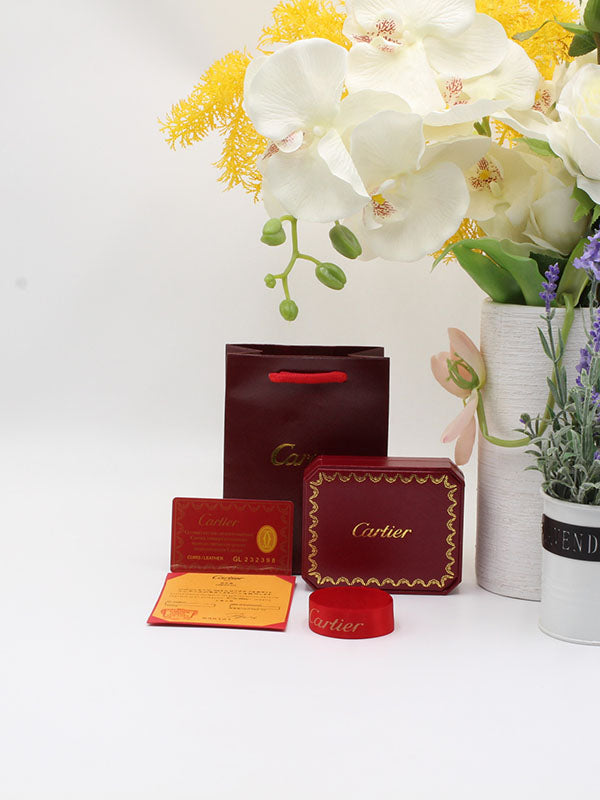 ملحقات كارتير الاصلية للاساور هدايا CARTIER