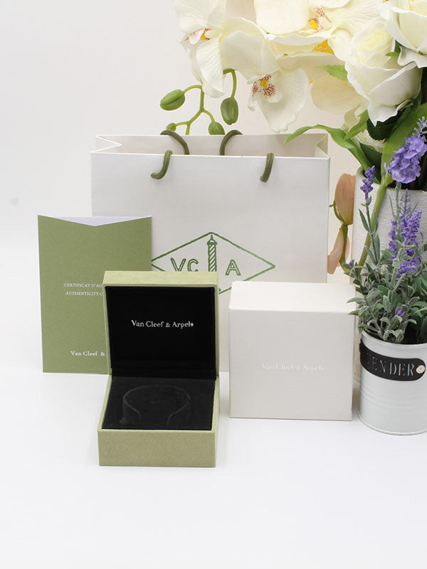 ملحقات فان كليف للاساور سكوير كيس كبير هدايا van cleef