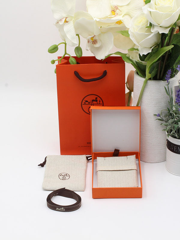 ملحقات هيرمز الجديده للاطقم هدايا HERMES