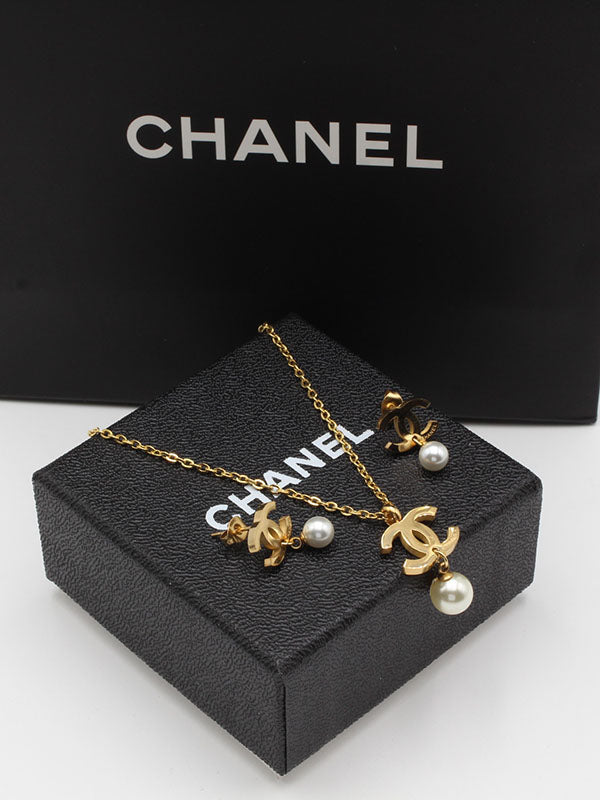 طقم شانيل لوقو لولو اطقم chanel