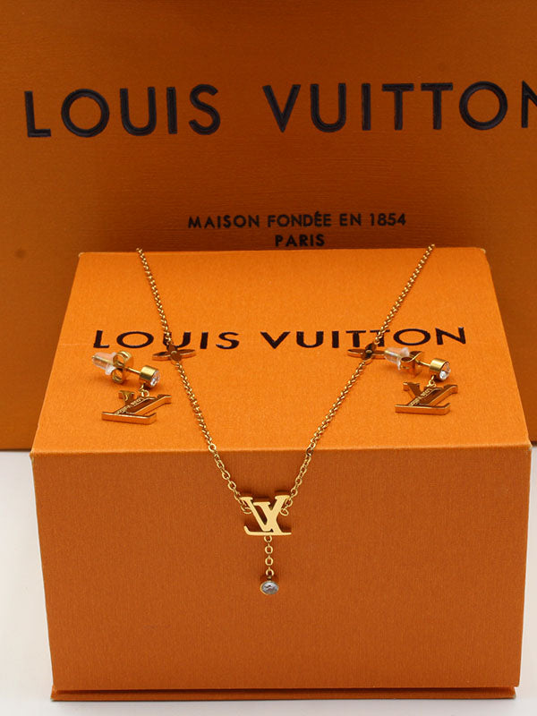 طقم لويس فيتون سمبل ستون اطقم louis vuitton