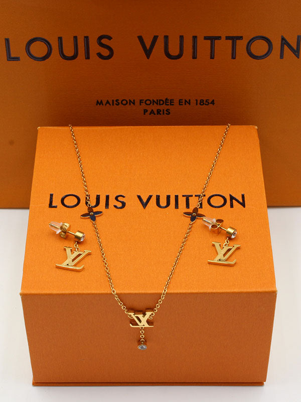 طقم لويس فيتون سمبل ستون اطقم louis vuitton ذهبي