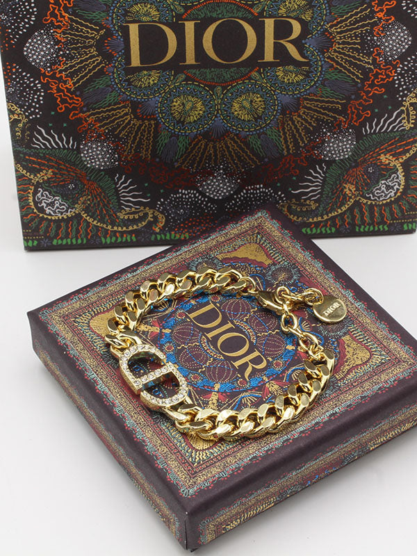 اساور ديور كريستال لوقو اسواره dior