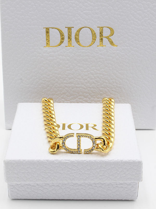 سلسال عقد ديور كريستال لوقو سلسال dior