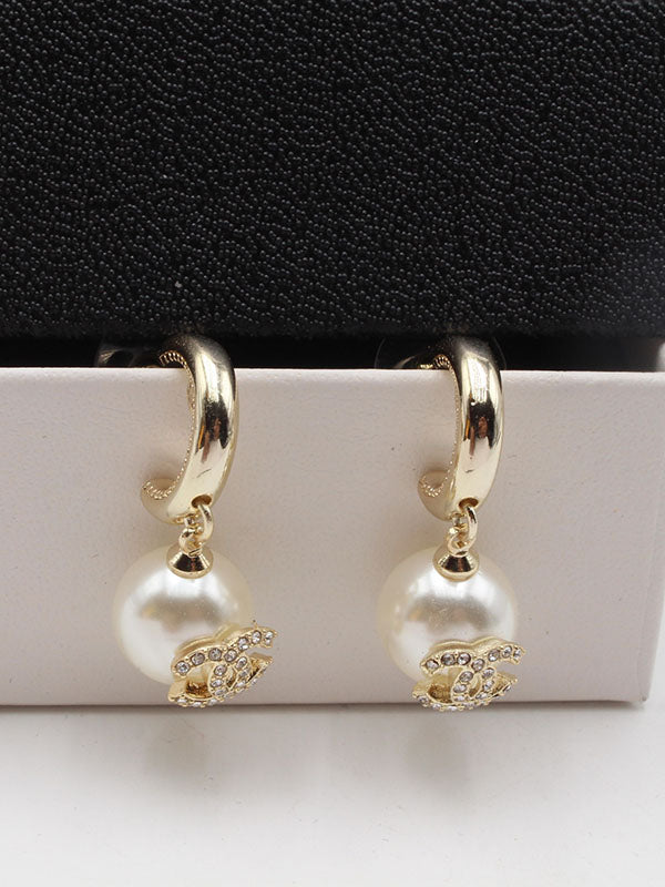 حلق شانيل 475 حلق chanel ذهبي