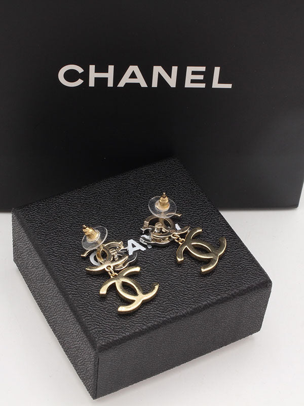 حلق شانيل ذهبي 471 حلق chanel