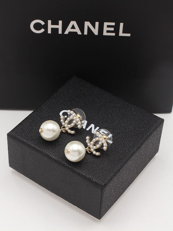 حلق شانيل 472 حلق chanel
