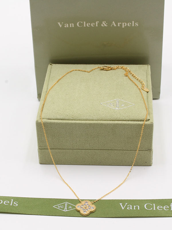 سلسال فان كليف ون فلاو زركون سلسال van cleef