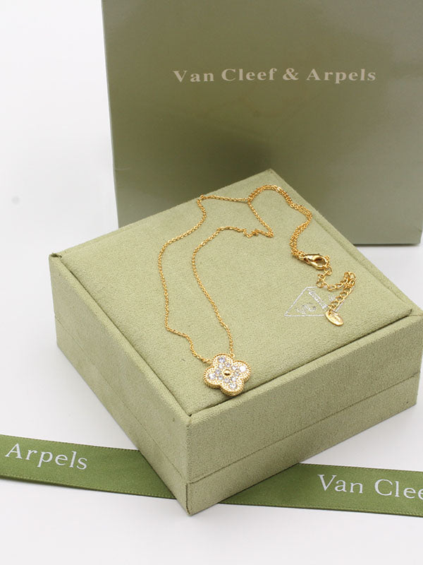 سلسال فان كليف ون فلاو زركون سلسال van cleef