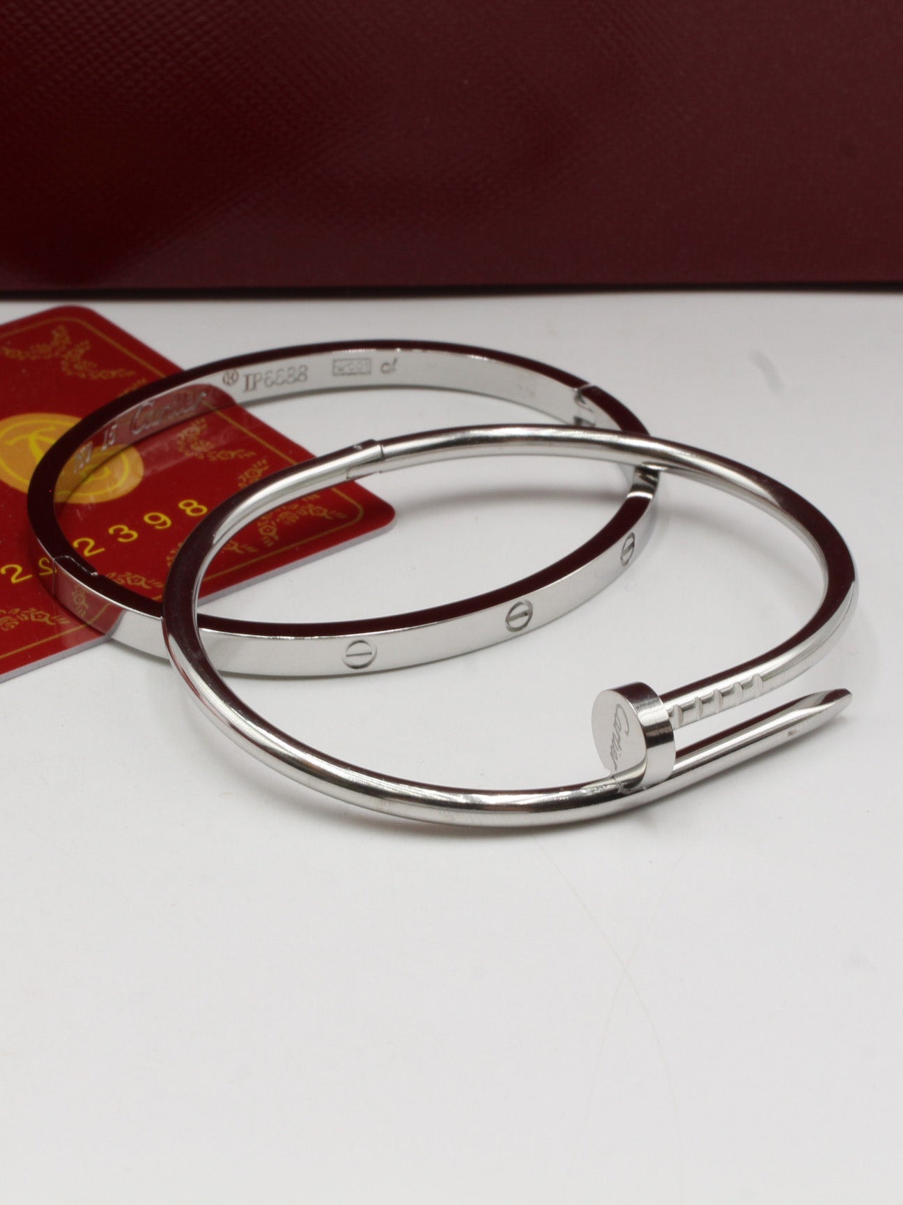 اسوارة كارتير مسمار مع اسواره لوف النحيفة slim اسواره CARTIER