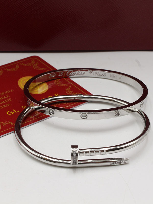 اسوارة كارتير مسمار مع اسواره لوف زركون النحيفة slim اسواره CARTIER