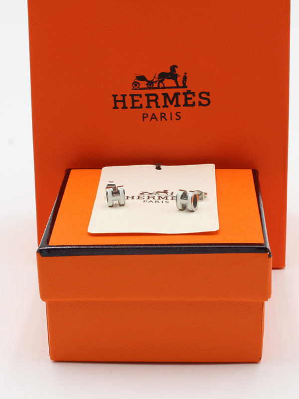 حلق هيرمز صغير حلق HERMES فضي ابيض