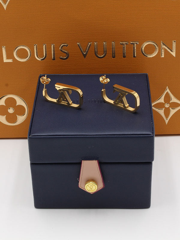 حلق لويس فيتون ركتانقلر حلق louis vuitton ذهبي